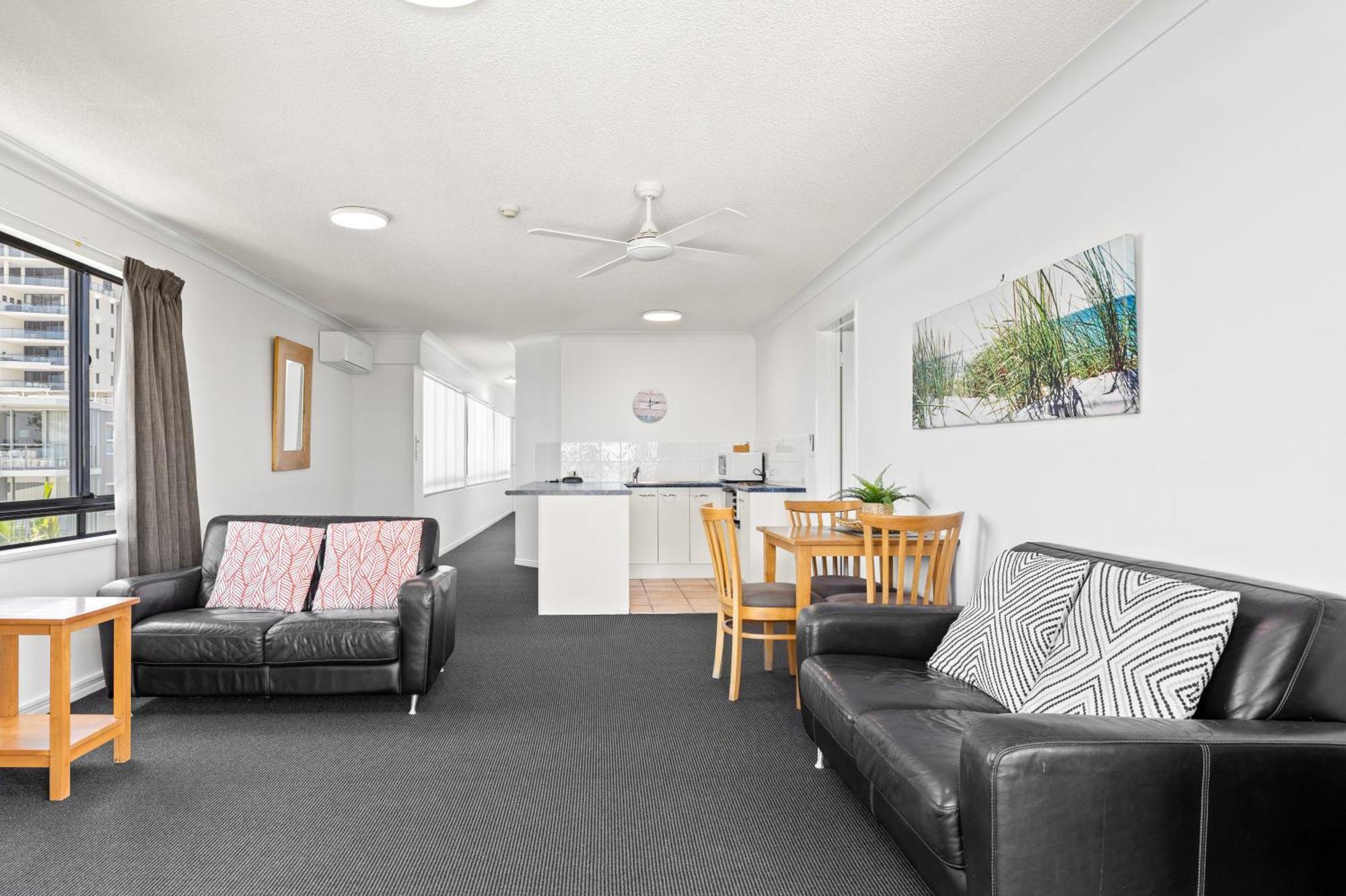 Belaire Place Motel Apartments Caloundra Dış mekan fotoğraf