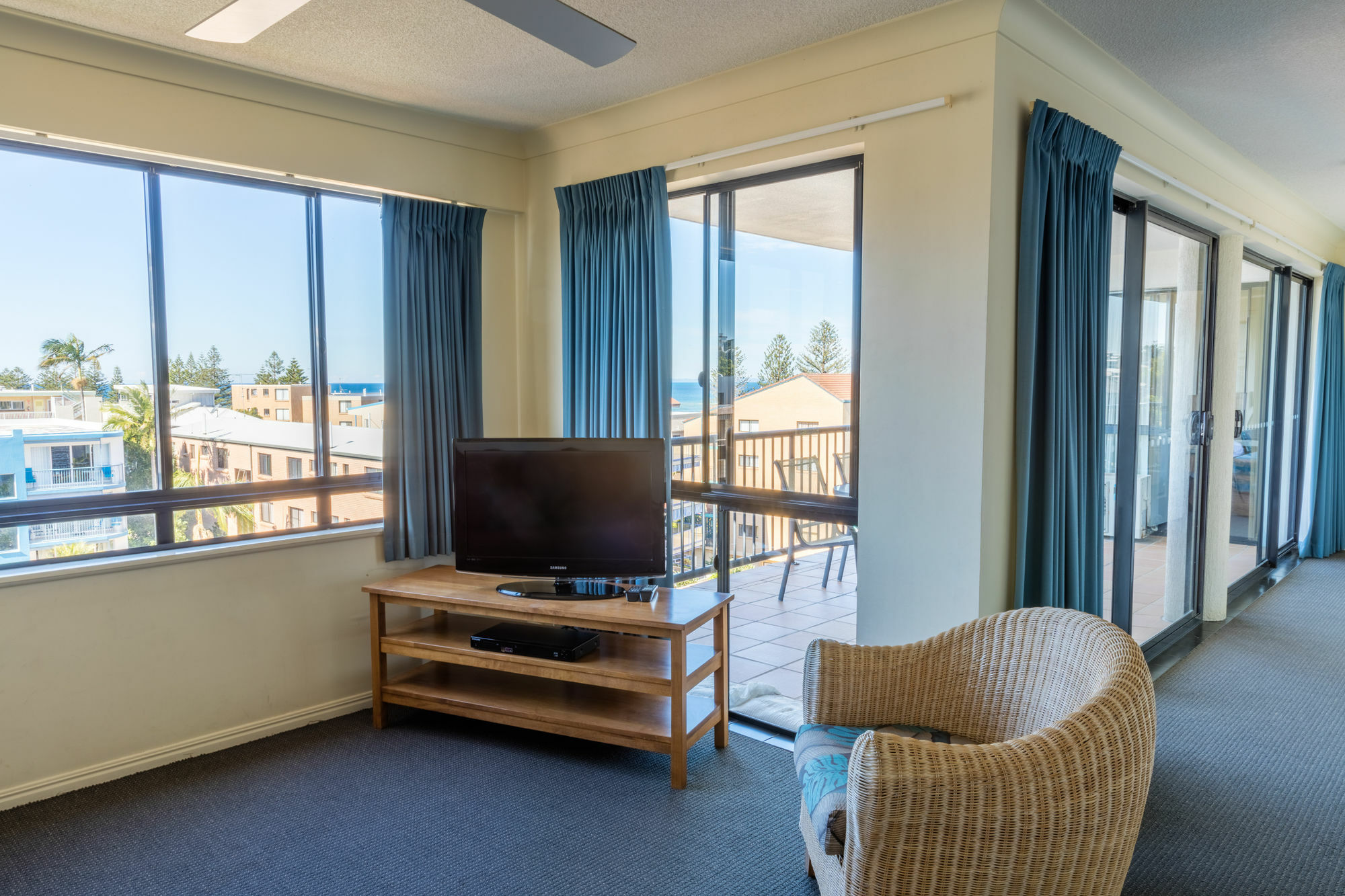 Belaire Place Motel Apartments Caloundra Dış mekan fotoğraf